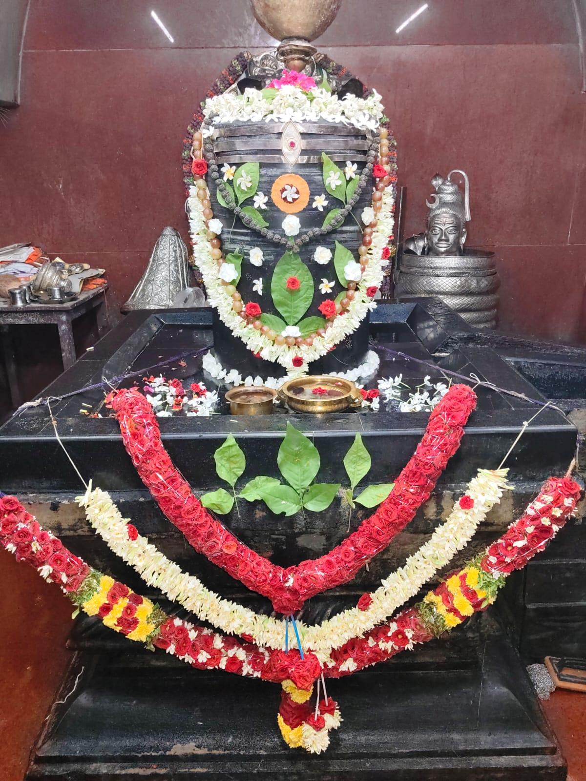 Shivalinga decorated for worship